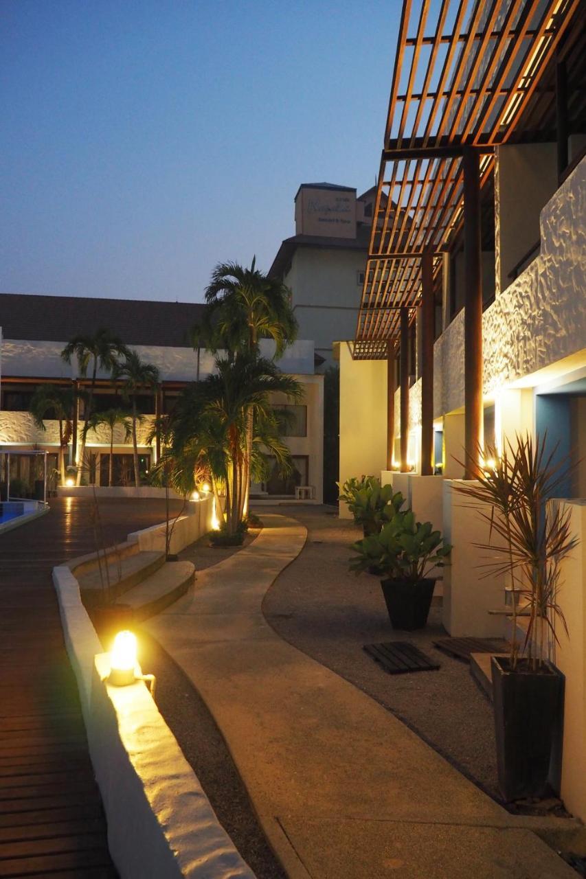 Hotel Kochira HHQ Exterior foto