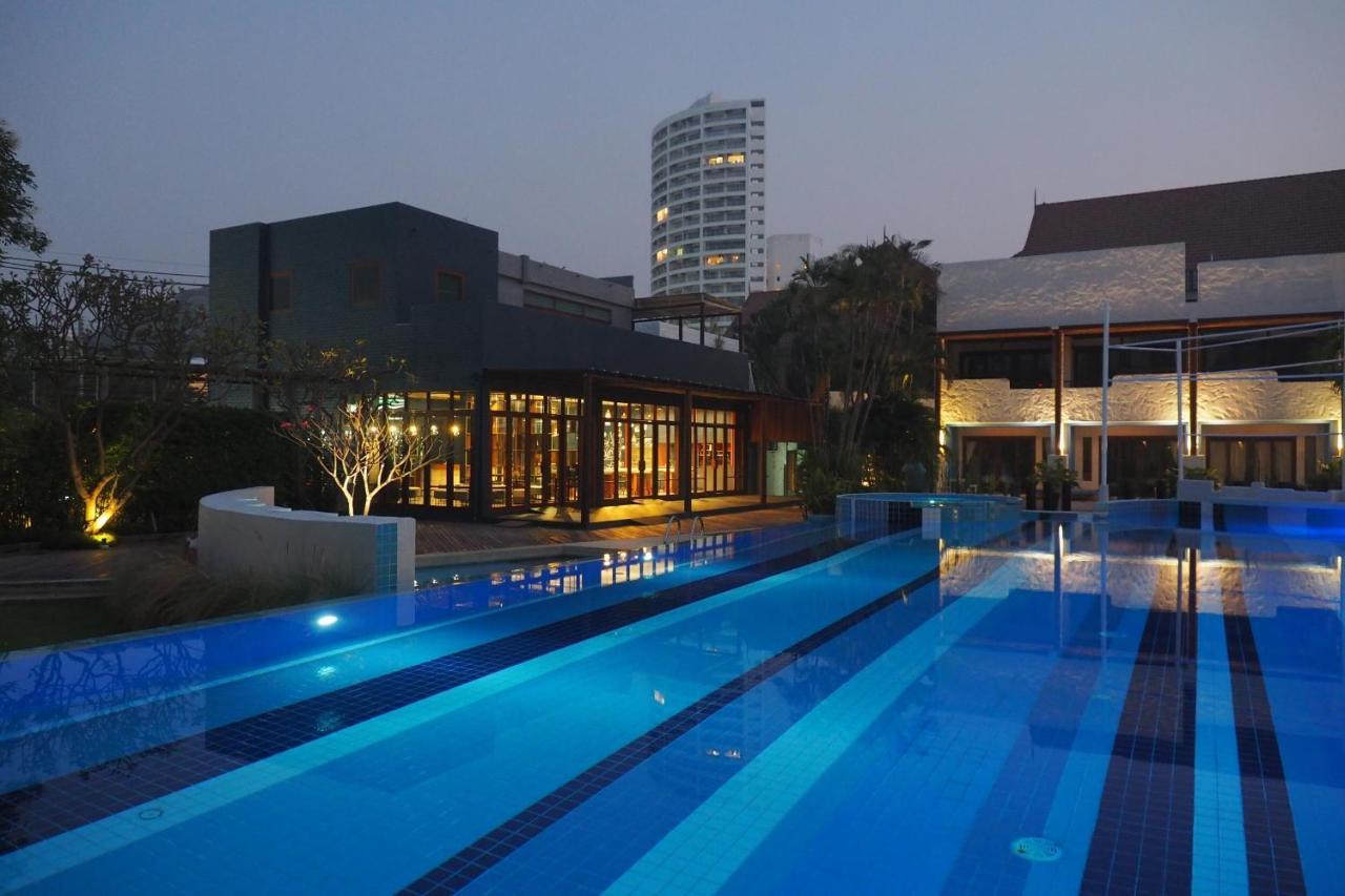 Hotel Kochira HHQ Exterior foto